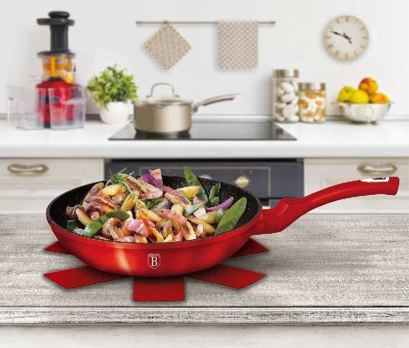 SARTEN DE INDUCCION ANTIADHERENTE ROJO 28 CM