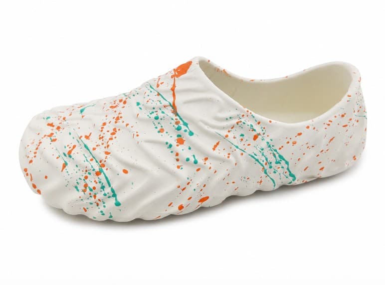 ZAPATO CHEF ANTIDESLIZANTE COLOR BEIGE LINEAS VERDES Y NARANJA  T:38-39