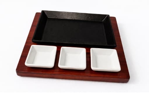 PLATO DE HIERRO 35x15.3x4.2 cm