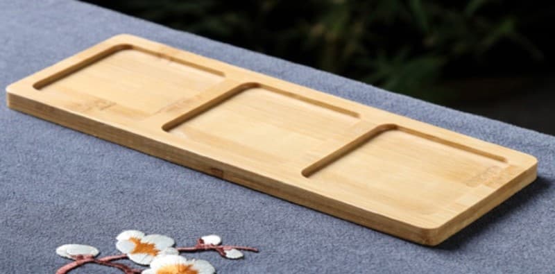 BANDEJA DE BAMBOO 22.3X8 CM