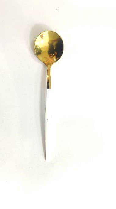 CUCHARA POSTRE DORADO / MANGO BLANCO 12.9CM