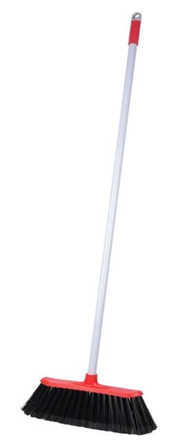 Escoba cabezal 27 cm con cerdad 11 cm mango matelico 130cm