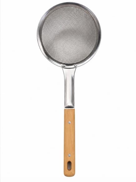 COLADOR DE MALLA FINA CON MANGO DE MADERA 17.5X43.5CM