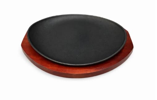 PLATO DE HIERRO OVALADO 29*24 CM