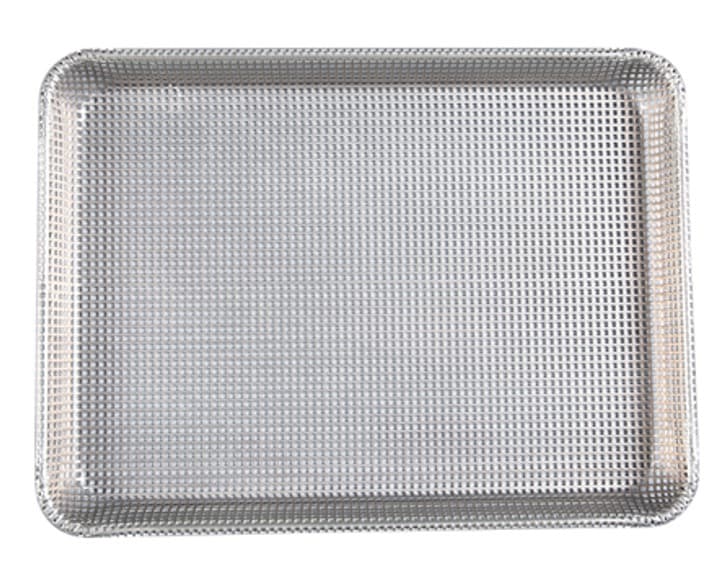 BANDEJA DE ALUMINIO PERFORADA 1.2X18X26 / 46X66 CM
