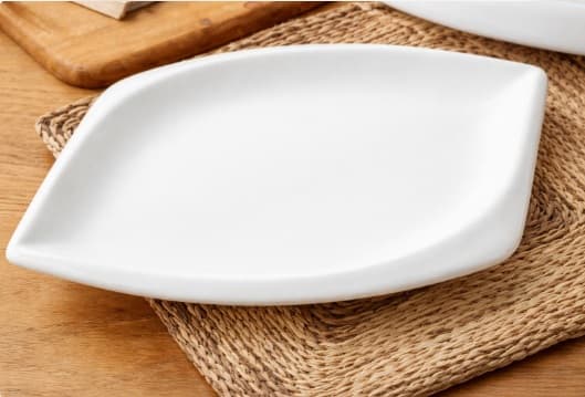 PLATO DE CERÁMICA RECTANGULAR BLANCO 11"