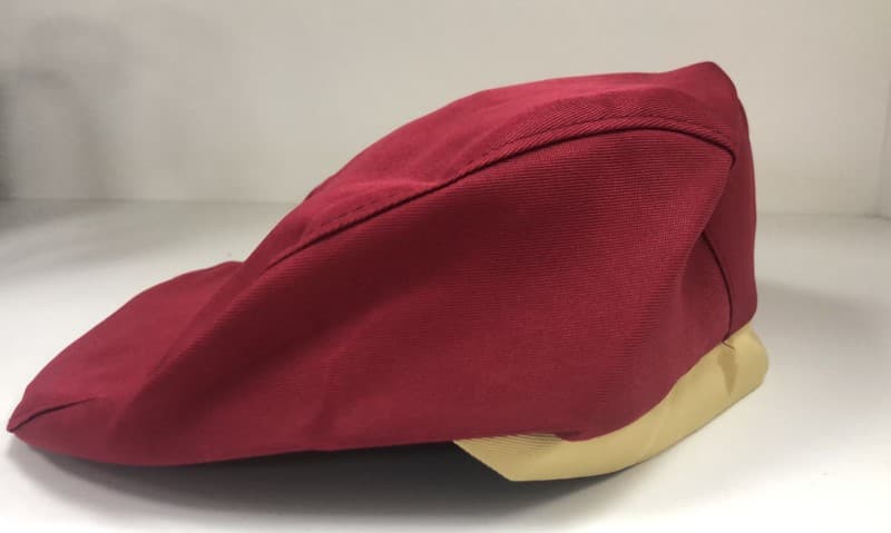 BOINA DE CHEF ROJO CON BEIGE