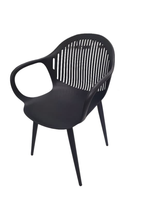 SILLA PP NEGRA PATAS METAL NEGRA