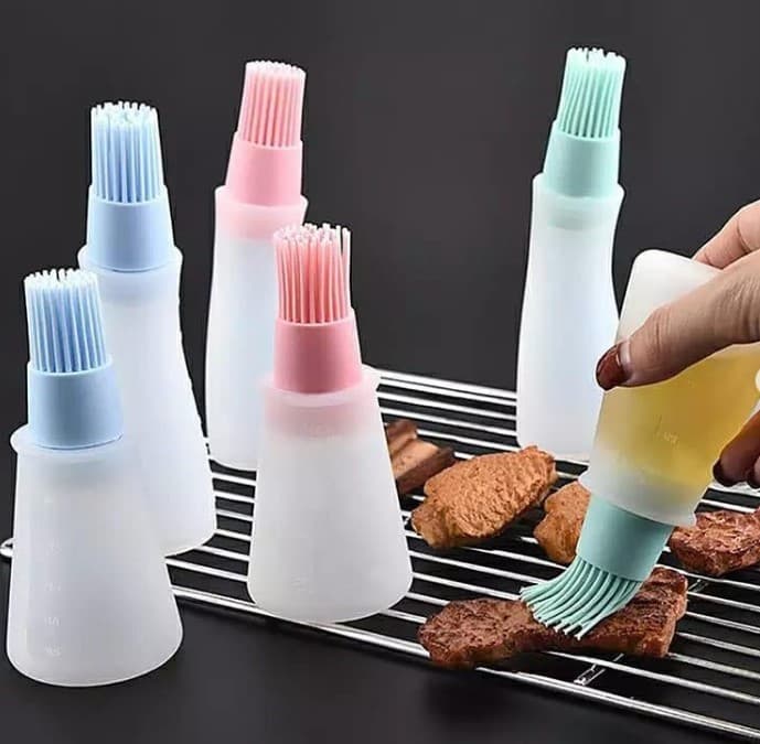 DISPENSADOR DE ACEITE CON CEPILLO DE SILICONA
