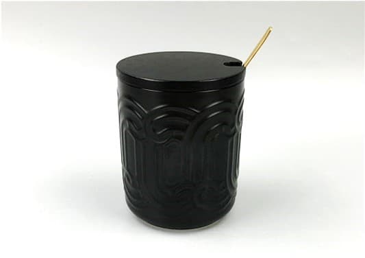 AZUCARERA DE CERÁMICA NEGRA CON CUCHARA DORADA 8X10 CM