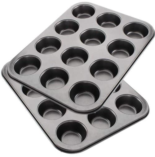MOLDE CUPCAKE ANTIHADERENTE 12 CAVIDADES