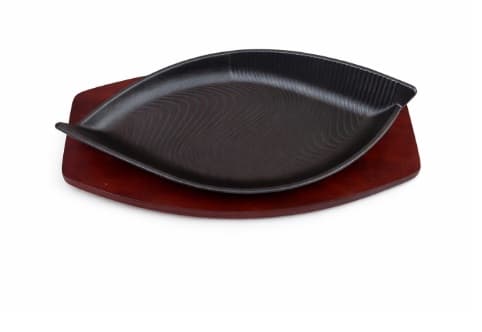 PLATO DE HIERRO OVALADO CON BASE DE MADERA 35X16X5.7 CM