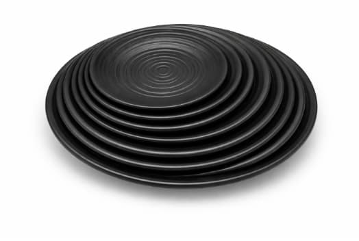 PLATO DE MELAMINA NEGRO REDONDO 23x23x2.7CM/9