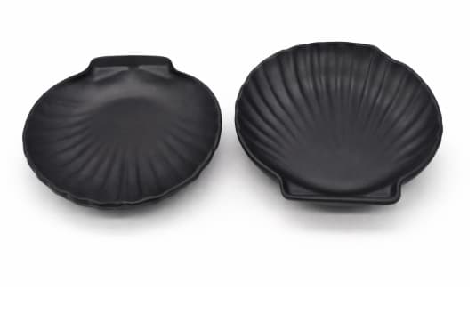PLATO DE MELAMINA NEGRO CONCHA  13.5x13.2x2.6CM/5.5