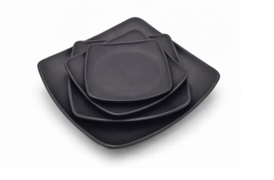 PLATO DE MELAMINA NEGRO CUADRADO 24x24x3.8CM/9.5