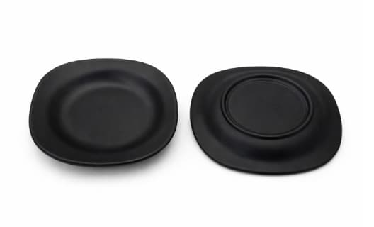 PLATO DE MELAMINA NEGRO CUADRADO 13.5X13.5X1.7CM / 5