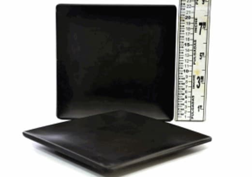 PLATO DE MELAMINA NEGRO CUADRADO 9"