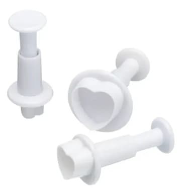 CORTADOR DE GALLETAS DE CORAZONES Y ESTRELLAS SET 4  PZAS