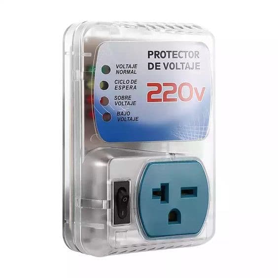 PROTECTOR DE VOLTAJE 220V 20 AMPERIOS